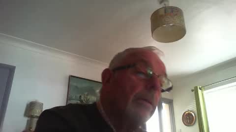 Snapshot of champers37 chatting on May 9, 8:19 am Champers online show from May 9, 8:19 am