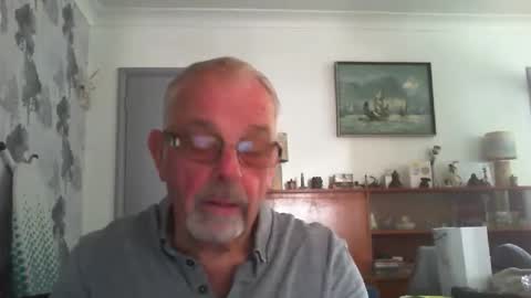 Snapshot of champers37 chatting on May 22, 9:37 am Champers online show from May 22, 9:37 am