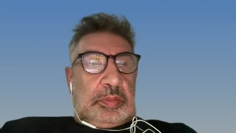Snapshot of champsex305610 chatting on June 14, 6:04 am champsex305610 online show from June 14, 6:04 am