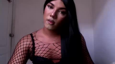 chanelfancy online show from December 4, 10:07 pm