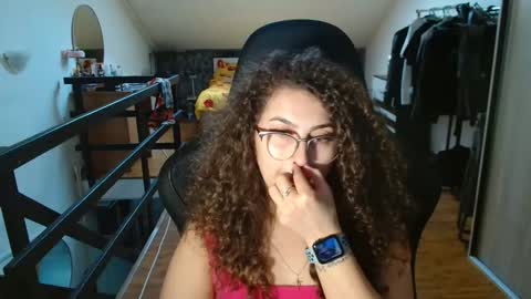 Stephanieblisss online show from March 5, 1:40 pm