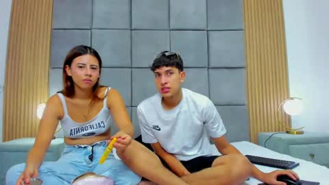 Chanellandmax online show from November 6, 2:07 pm