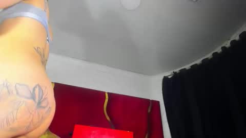 chaniesmith67x online show from May 31, 5:26 am