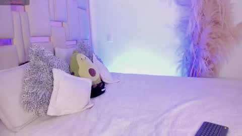  x online show from September 16, 2:23 am