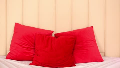 Channelangeless online show from February 8, 5:29 pm