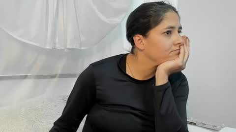 Snapshot of chantal_adams0 chatting on July 13, 1:58 pm chantal online show from July 13, 1:58 pm