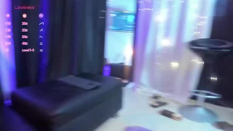 chantal_russell online show from March 13, 8:59 pm