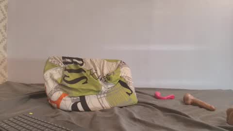 Raquel  online show from February 22, 6:19 pm