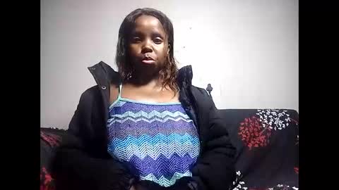 Snapshot of chante665 chatting on May 3, 9:37 am chante665 online show from May 3, 9:37 am