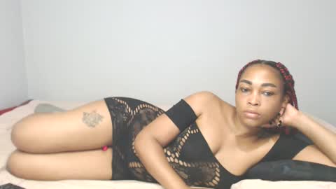 chantel87_ online show from February 17, 4:31 am