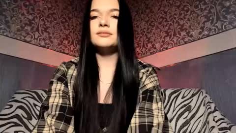 Snapshot of chantellemervin chatting on November 4, 10:14 am Kira online show from November 4, 10:14 am