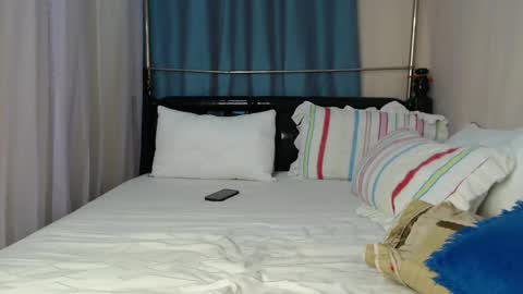 Snapshot of chantelsamz2 chatting on February 2, 11:21 pm Chantel online show from February 2, 11:21 pm