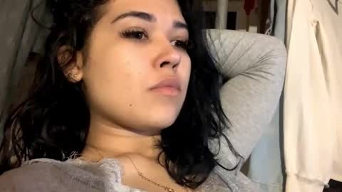 Lola online show from January 12, 4:01 pm