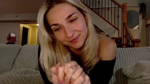 char  online show from October 10, 12:20 am