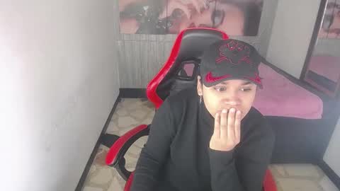 charis_bellota online show from September 14, 7:46 pm