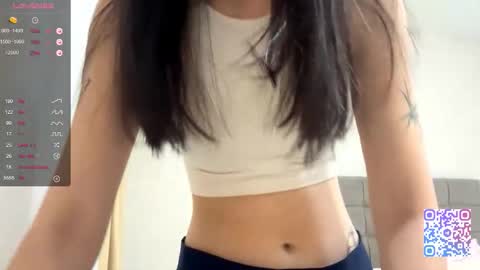 Snapshot of charissemacauley chatting on December 16, 3:17 pm Valentina online show from December 16, 3:17 pm