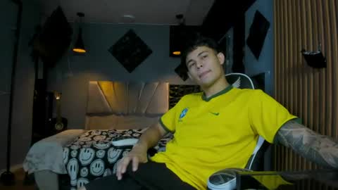 charken_sky_ online show from June 13, 11:19 am