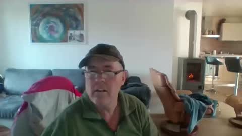 charles6064 online show from November 12, 8:48 am