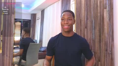 charlesbrown_ online show from November 7, 2:06 pm