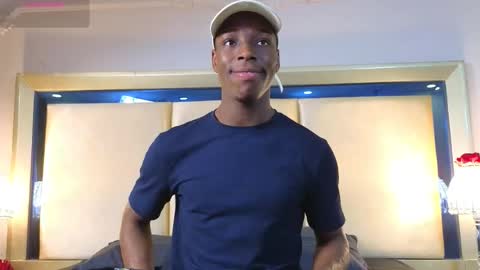 charlesbrown_ online show from February 24, 8:07 pm