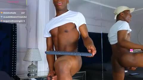 Snapshot of charlesbrown_ chatting on April 29, 7:53 pm charlesbrown_ online show from April 29, 7:53 pm