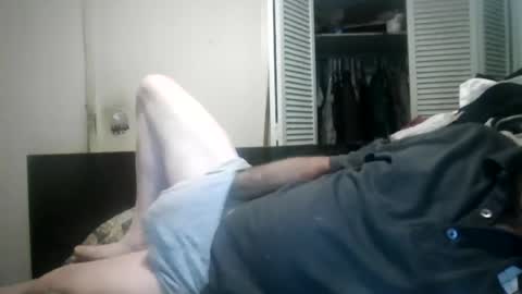 Snapshot of charlescliburn1970 chatting on July 19, 2:32 pm charlescliburn1970 online show from July 19, 2:32 pm