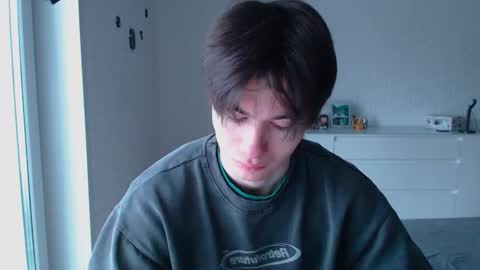 charleshanson69 online show from February 28, 4:02 am