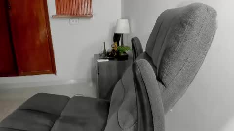 charley_morgan online show from February 26, 9:48 pm