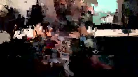 Snapshot of charlie0972 chatting on December 8, 8:58 pm charlie0972 online show from December 8, 8:58 pm
