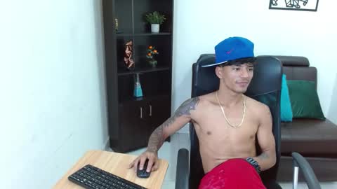 Charlie oconnor online show from December 20, 5:36 am