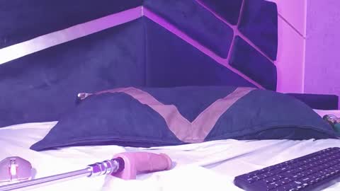 CHARLIE online show from January 11, 11:24 pm