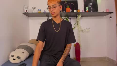 Snapshot of charlieerusso chatting on January 22, 5:38 pm Charles Russo online show from January 22, 5:38 pm