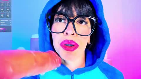 Charloott Evans online show from February 18, 4:48 am