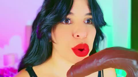 Charloott Evans online show from March 21, 8:19 am