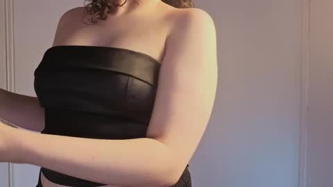 You honey online show from November 16, 12:33 pm