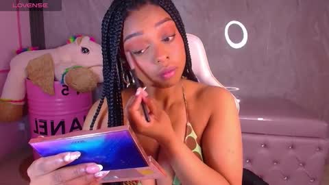 Charlote  online show from November 18, 12:53 pm