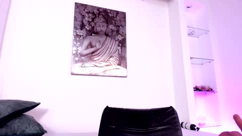 Charlote online show from March 8, 11:18 pm