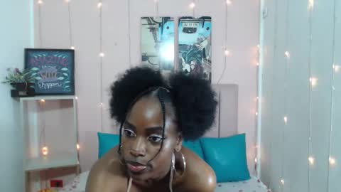 Snapshot of charlothcameronrs chatting on February 20, 11:43 am charlothcameronrs online show from February 20, 11:43 am