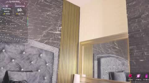 charlotte online show from December 20, 10:11 am