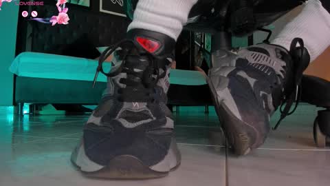 charlotte  grey online show from February 13, 8:16 pm