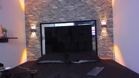 Snapshot of charlotte_adams1 chatting on October 17, 11:18 pm charlotte_adams1 online show from October 17, 11:18 pm