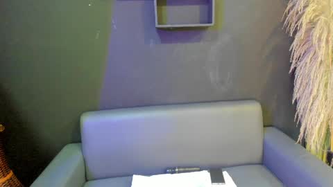 Snapshot of charlotte_brown_1 chatting on December 9, 11:26 am CHARLOTTE BROWN online show from December 9, 11:26 am