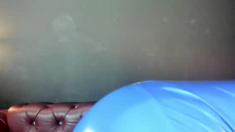 Snapshot of charlotte_brown_1 chatting on December 16, 11:33 am CHARLOTTE BROWN online show from December 16, 11:33 am