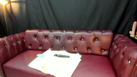 Snapshot of charlotte_brown_1 chatting on February 7, 11:34 am CHARLOTTE BROWN online show from February 7, 11:34 am