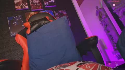 Snapshot of charlotte_cruzxx chatting on May 13, 3:20 pm charlotte_cruzxx online show from May 13, 3:20 pm