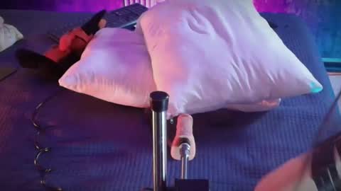 Charlotte online show from January 20, 8:07 pm