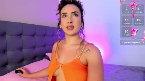 Snapshot of charlotte_jamees chatting on September 30, 3:22 am Charlotte james online show from September 30, 3:22 am