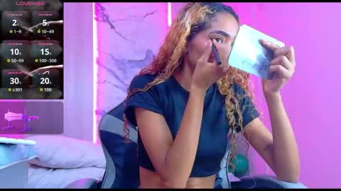 CHARLOTTE online show from December 18, 12:11 pm