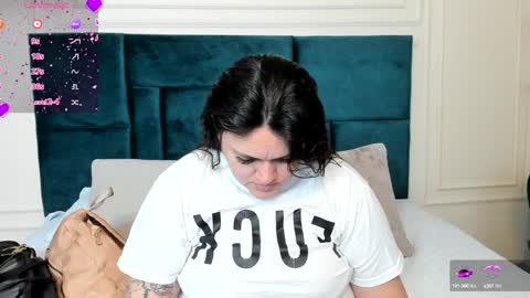 Snapshot of charlotte_mayers chatting on December 31, 11:20 am Charlotte Mayers online show from December 31, 11:20 am