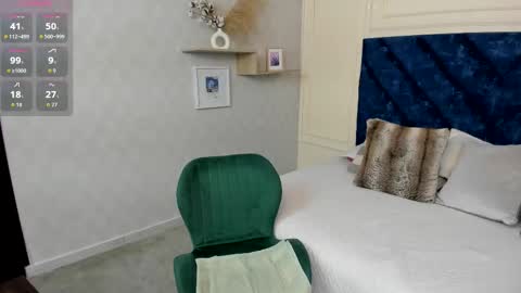 Snapshot of charlotte_mayers chatting on October 17, 11:24 am Charlotte Mayers online show from October 17, 11:24 am